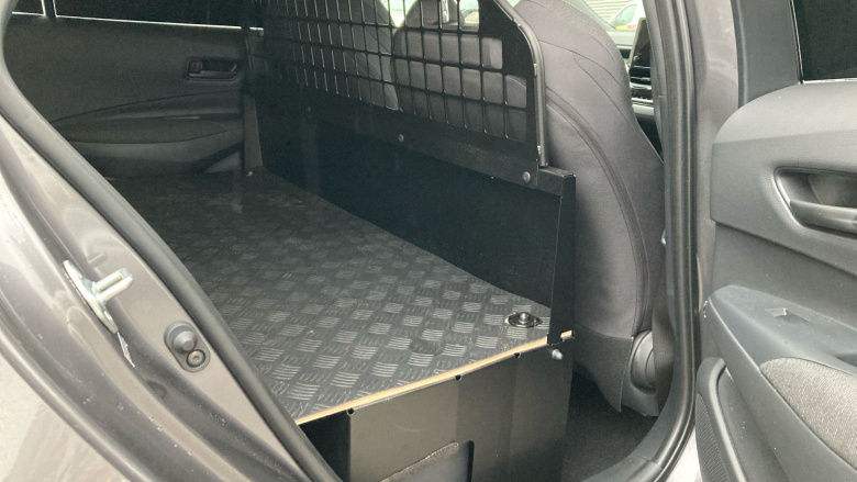 Toyota Corolla Petrol 1.8 VVT-i Hybrid Commercial Auto